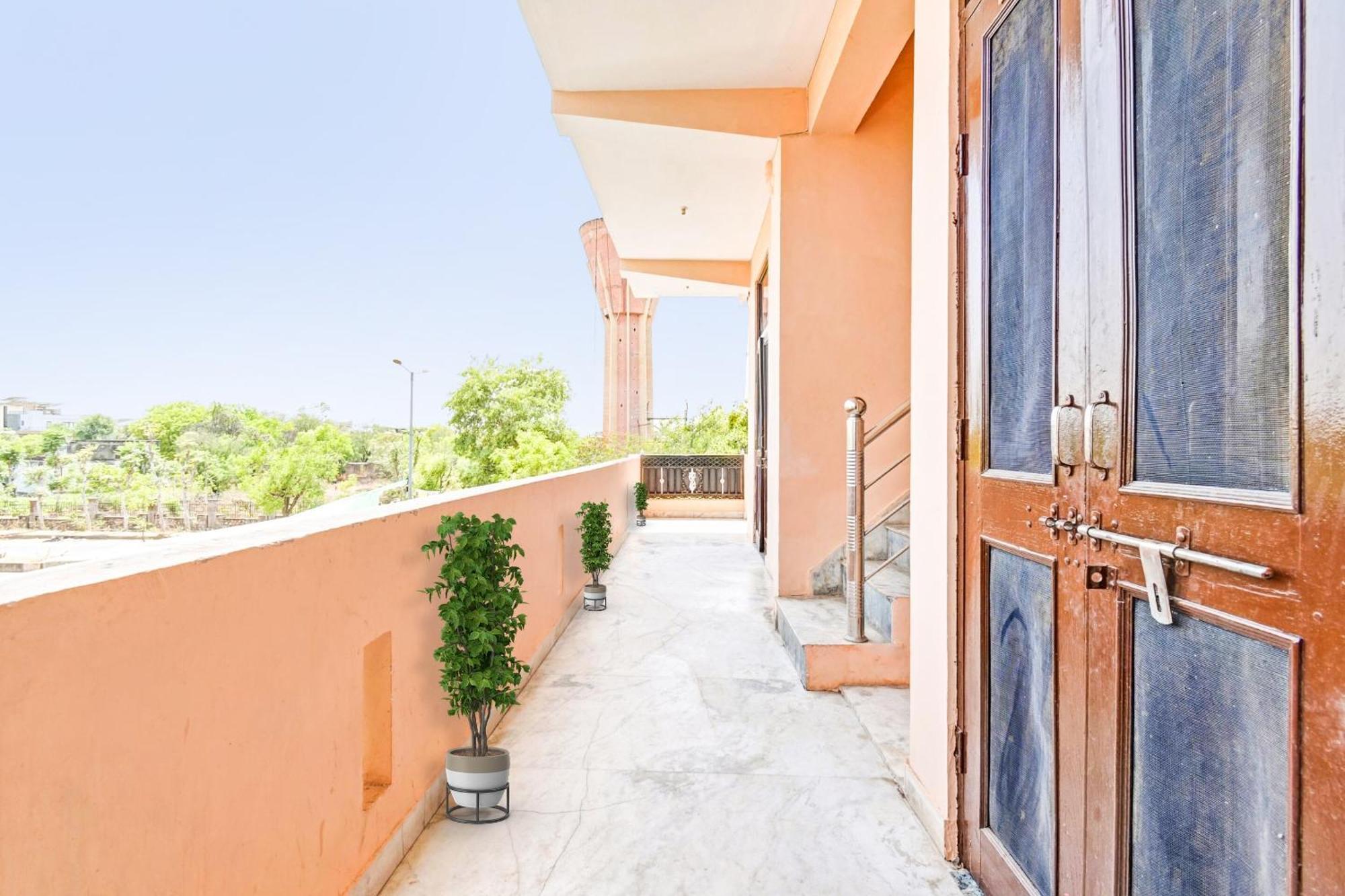 Hotel O Gs Jaipur Bagian luar foto